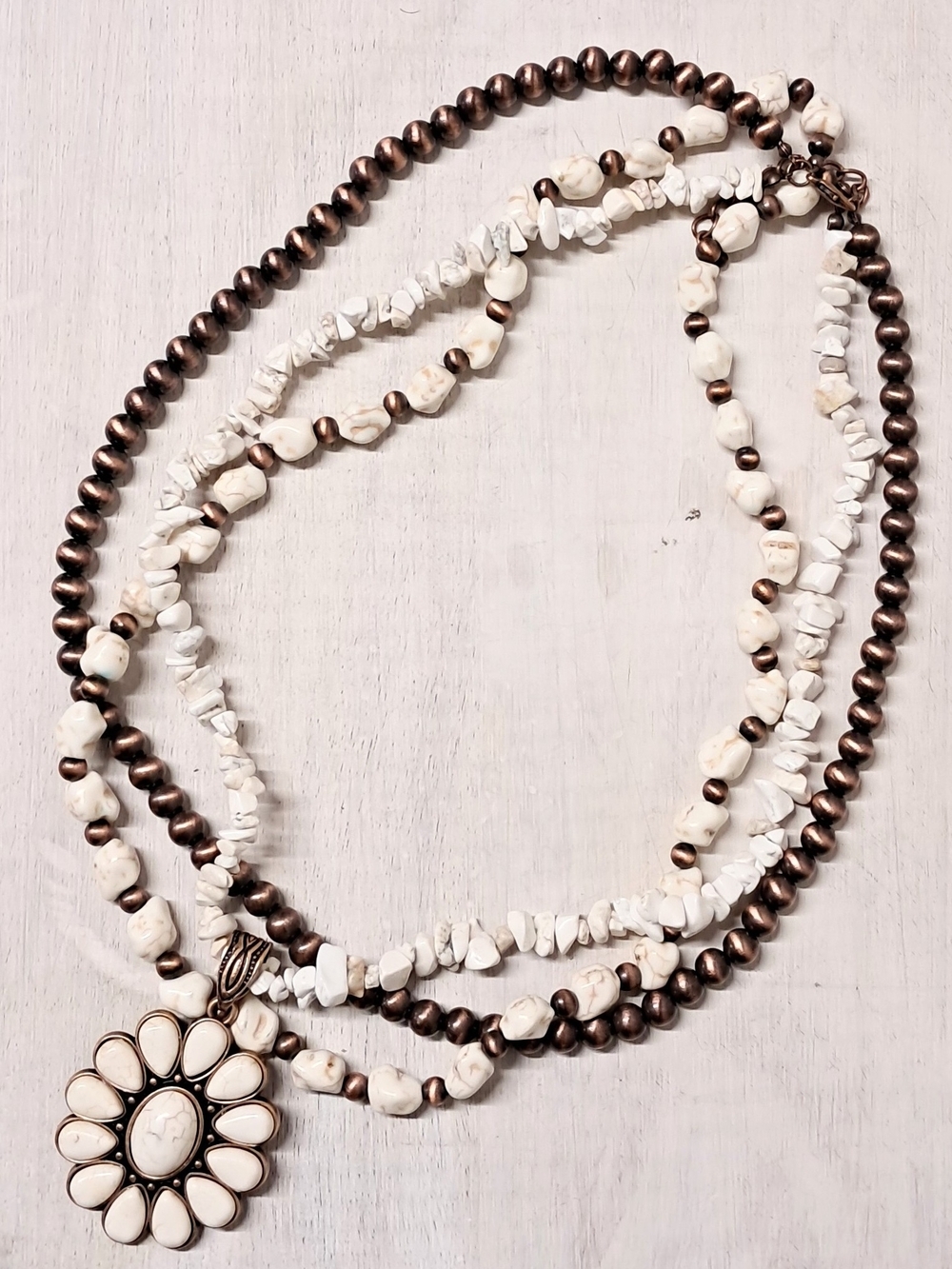 White & Bronze Beaded Flower Pendant Necklace - Women Jewelry